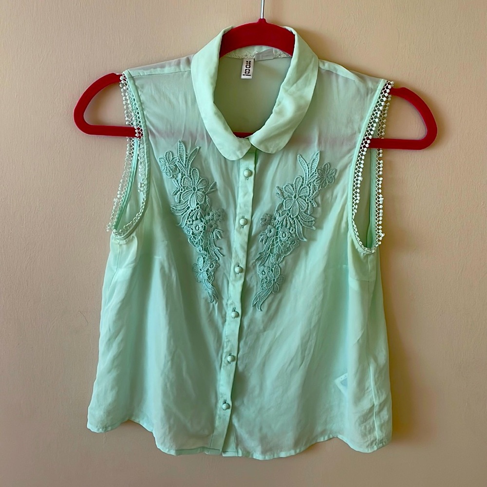Blouse H&M, size 6